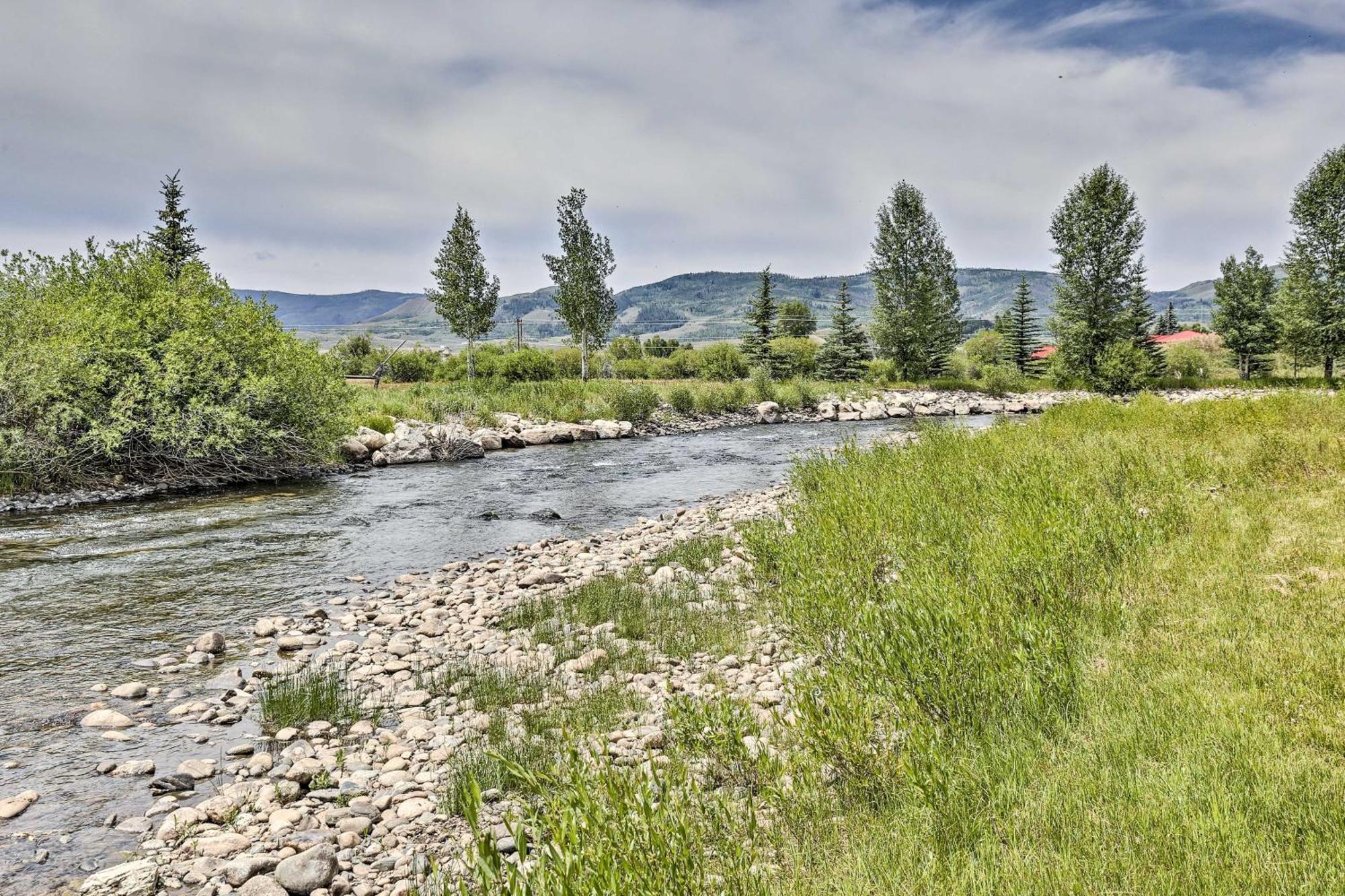 Riverfront Cabin About 4 Mi To Granby Ranch! Esterno foto
